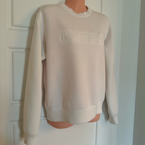 GUESS off-white sweatshirt - Picture 4 of 15